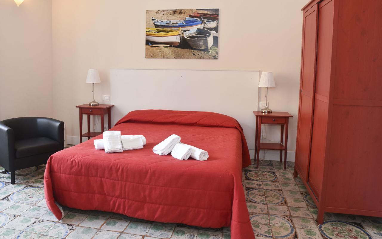 Alta Marea B&B Porto Empedocle Buitenkant foto